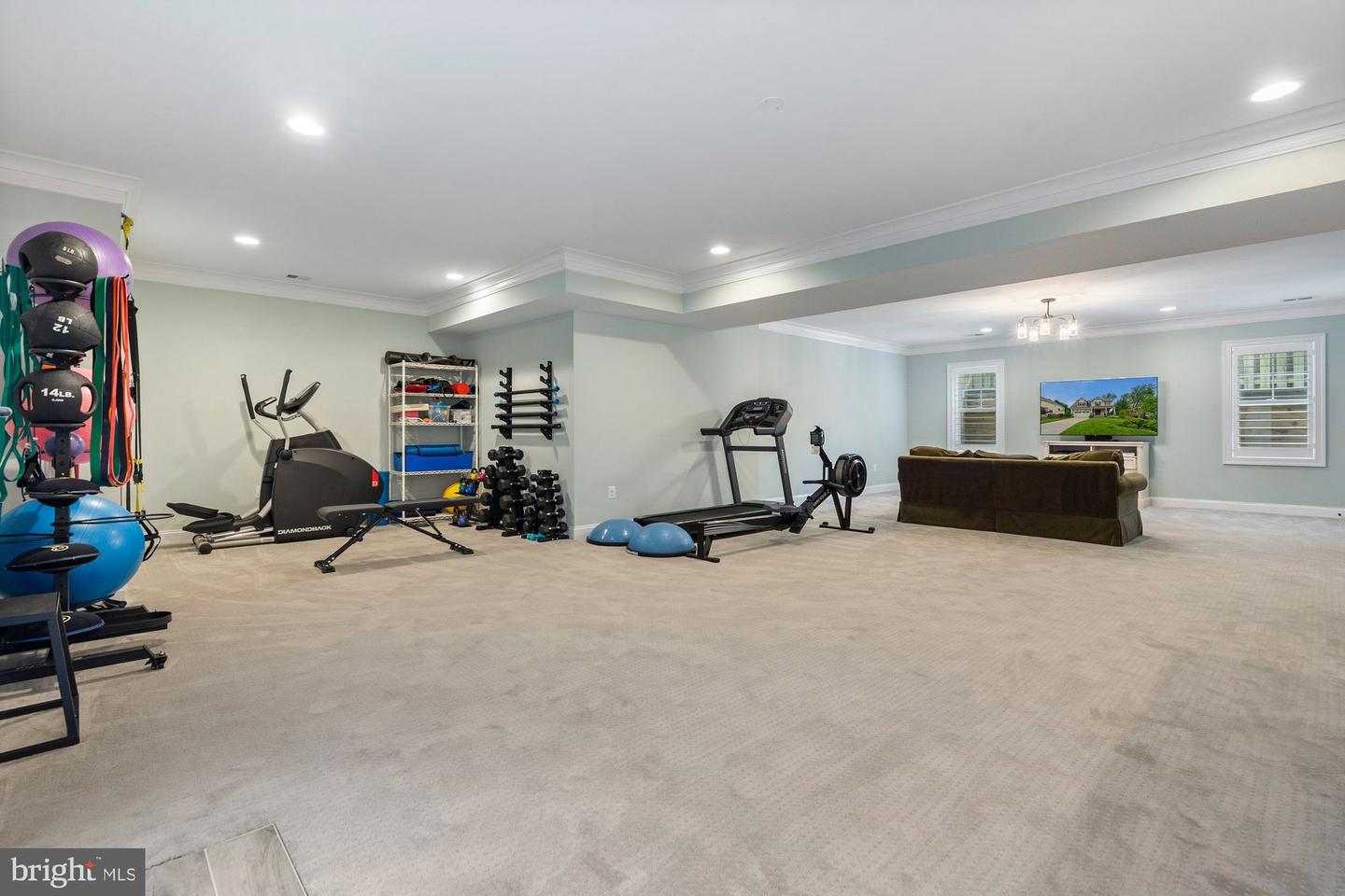 445 ORCHARD ST NW, VIENNA, Virginia 22180, 5 Bedrooms Bedrooms, ,6 BathroomsBathrooms,Residential,For sale,445 ORCHARD ST NW,VAFX2240032 MLS # VAFX2240032