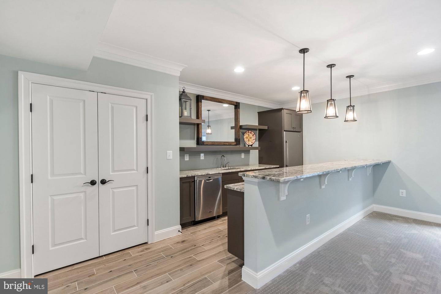 445 ORCHARD ST NW, VIENNA, Virginia 22180, 5 Bedrooms Bedrooms, ,6 BathroomsBathrooms,Residential,For sale,445 ORCHARD ST NW,VAFX2240032 MLS # VAFX2240032
