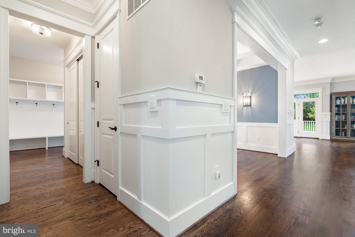 445 ORCHARD ST NW, VIENNA, Virginia 22180, 5 Bedrooms Bedrooms, ,6 BathroomsBathrooms,Residential,For sale,445 ORCHARD ST NW,VAFX2240032 MLS # VAFX2240032