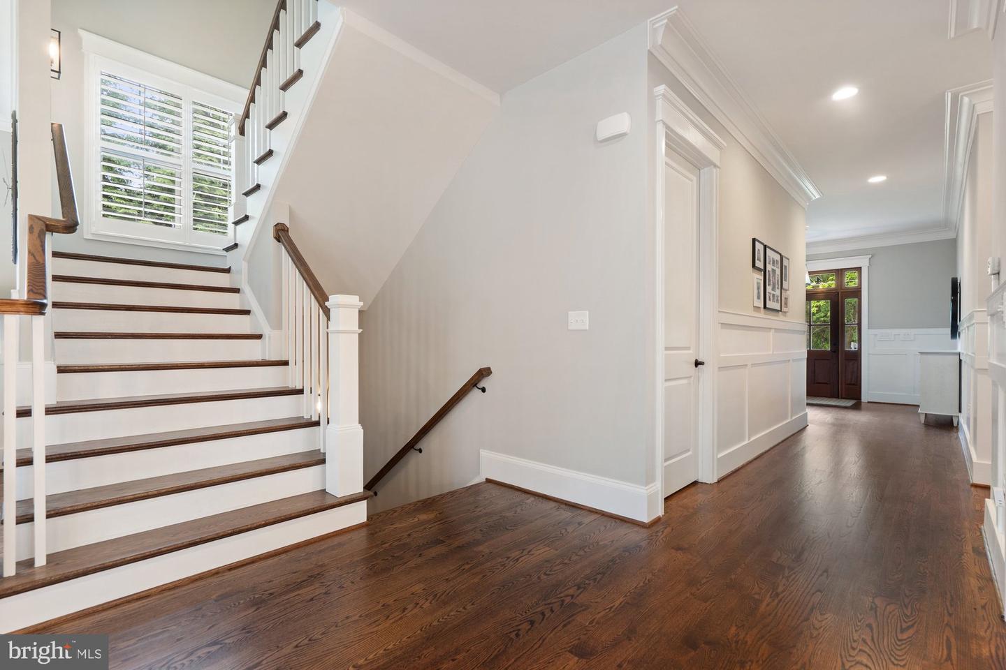 445 ORCHARD ST NW, VIENNA, Virginia 22180, 5 Bedrooms Bedrooms, ,6 BathroomsBathrooms,Residential,For sale,445 ORCHARD ST NW,VAFX2240032 MLS # VAFX2240032