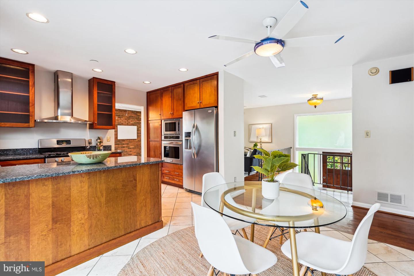 2104 BELLE VIEW BLVD, ALEXANDRIA, Virginia 22307, 4 Bedrooms Bedrooms, ,3 BathroomsBathrooms,Residential,For sale,2104 BELLE VIEW BLVD,VAFX2240112 MLS # VAFX2240112