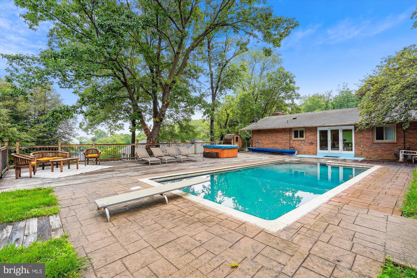 2104 BELLE VIEW BLVD, ALEXANDRIA, Virginia 22307, 4 Bedrooms Bedrooms, ,3 BathroomsBathrooms,Residential,For sale,2104 BELLE VIEW BLVD,VAFX2240112 MLS # VAFX2240112