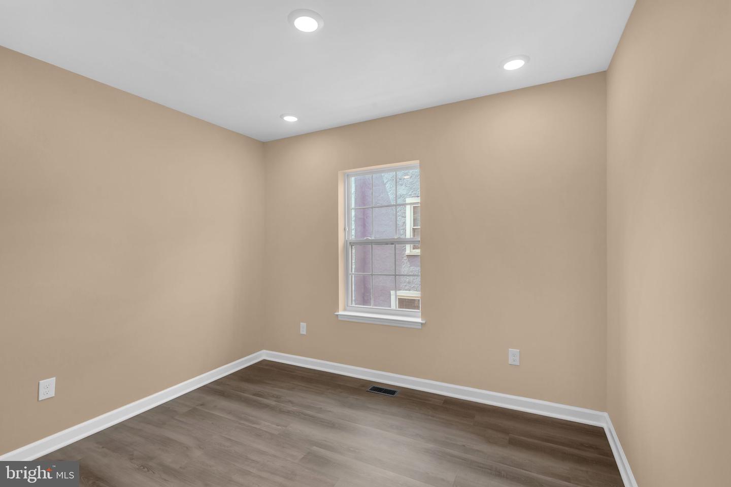 4820 HAYES ST NE, WASHINGTON, District Of Columbia 20019, 5 Bedrooms Bedrooms, 11 Rooms Rooms,3 BathroomsBathrooms,Residential,For sale,4820 HAYES ST NE,DCDC2200002 MLS # DCDC2200002