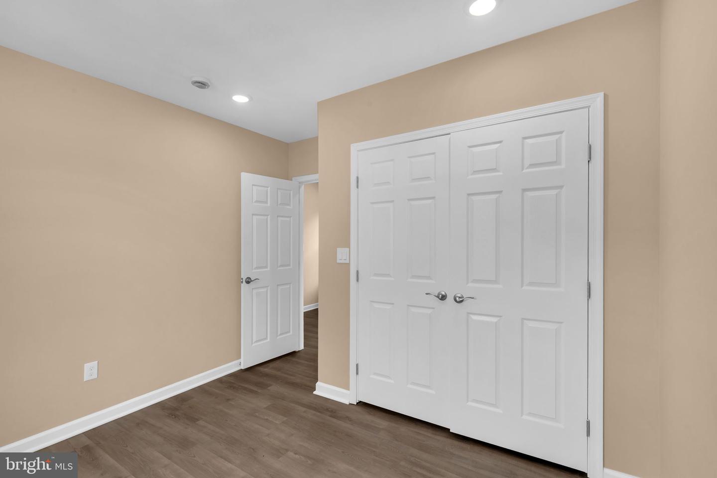 4820 HAYES ST NE, WASHINGTON, District Of Columbia 20019, 5 Bedrooms Bedrooms, 11 Rooms Rooms,3 BathroomsBathrooms,Residential,For sale,4820 HAYES ST NE,DCDC2200002 MLS # DCDC2200002