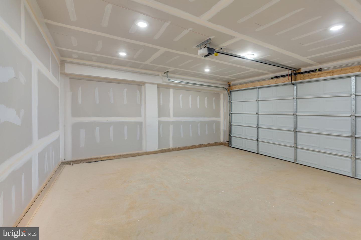 4820 HAYES ST NE, WASHINGTON, District Of Columbia 20019, 5 Bedrooms Bedrooms, 11 Rooms Rooms,3 BathroomsBathrooms,Residential,For sale,4820 HAYES ST NE,DCDC2200002 MLS # DCDC2200002