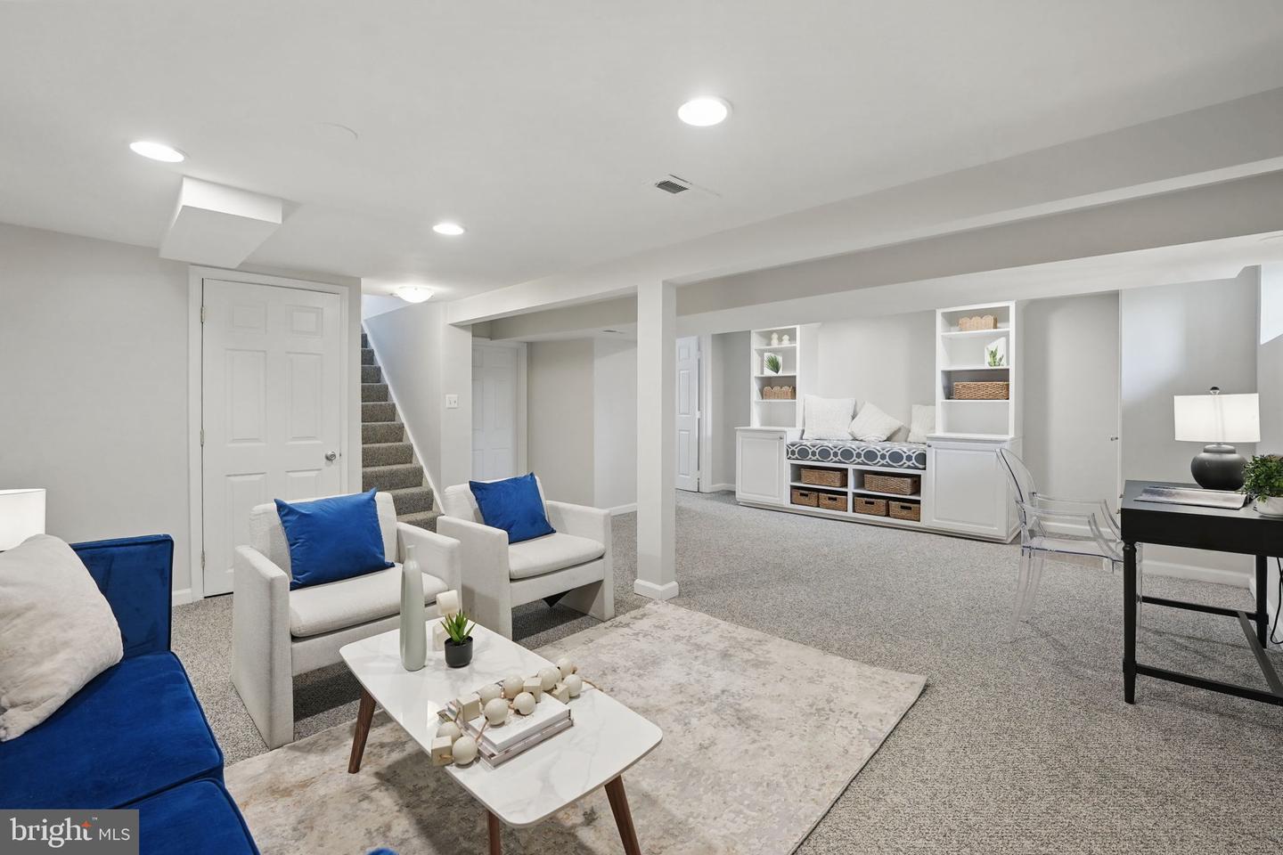 6924 JEFFERSON AVE, FALLS CHURCH, Virginia 22042, 4 Bedrooms Bedrooms, ,3 BathroomsBathrooms,Residential,For sale,6924 JEFFERSON AVE,VAFX2240036 MLS # VAFX2240036