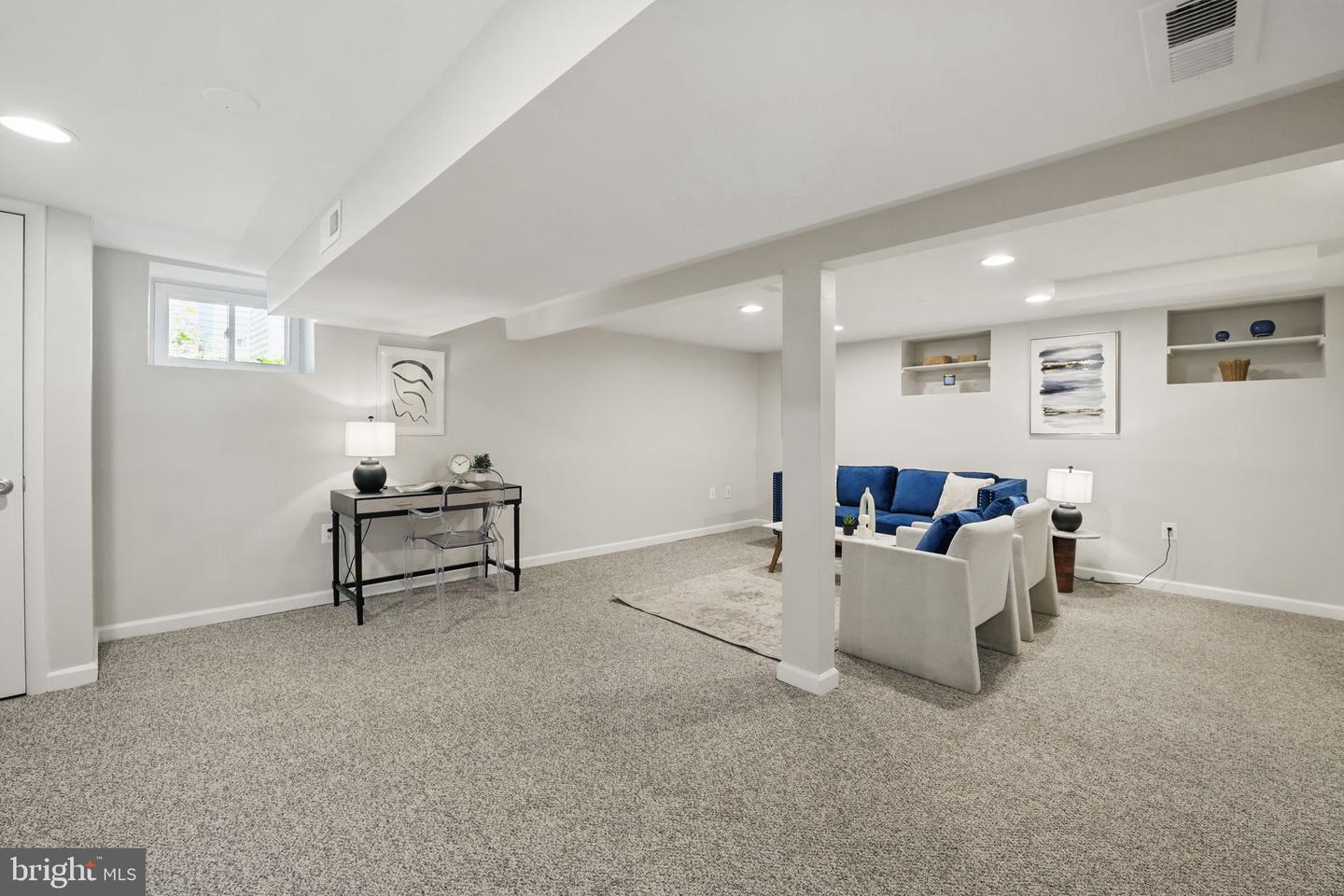 6924 JEFFERSON AVE, FALLS CHURCH, Virginia 22042, 4 Bedrooms Bedrooms, ,3 BathroomsBathrooms,Residential,For sale,6924 JEFFERSON AVE,VAFX2240036 MLS # VAFX2240036