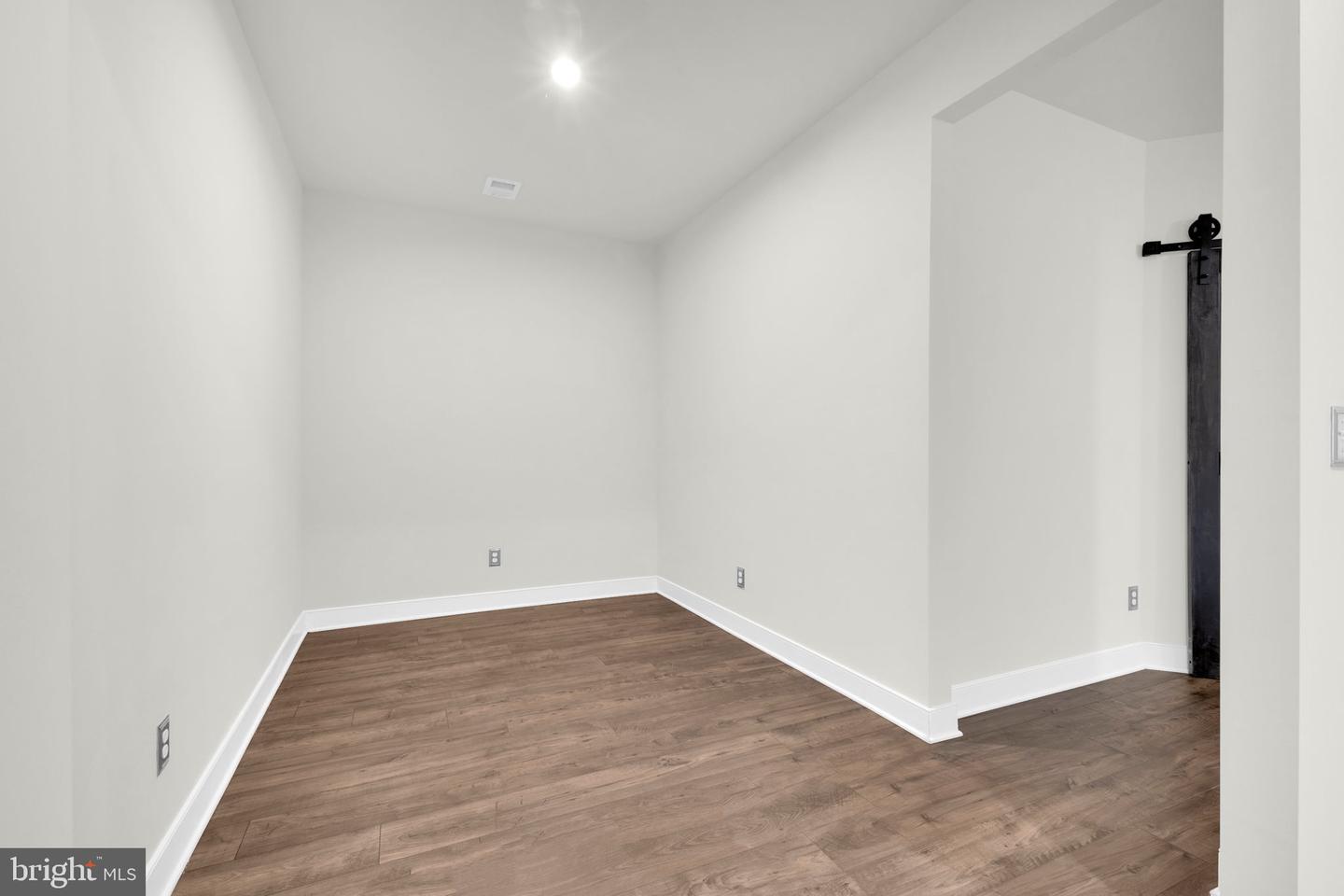 1552 MEADOWLARK GLEN RD, DUMFRIES, Virginia 22026, 4 Bedrooms Bedrooms, ,3 BathroomsBathrooms,Residential,For sale,1552 MEADOWLARK GLEN RD,VAPW2094416 MLS # VAPW2094416