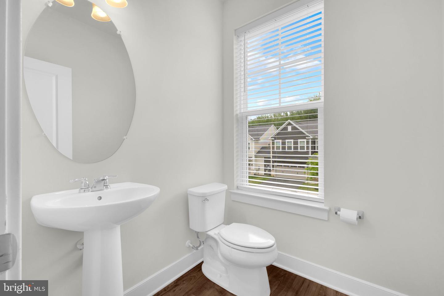 1552 MEADOWLARK GLEN RD, DUMFRIES, Virginia 22026, 4 Bedrooms Bedrooms, ,3 BathroomsBathrooms,Residential,For sale,1552 MEADOWLARK GLEN RD,VAPW2094416 MLS # VAPW2094416