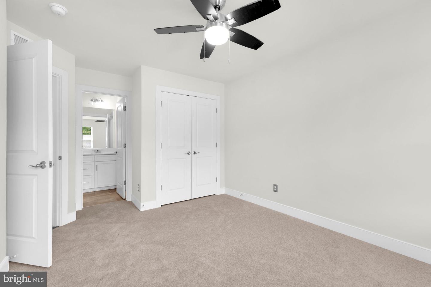 1552 MEADOWLARK GLEN RD, DUMFRIES, Virginia 22026, 4 Bedrooms Bedrooms, ,3 BathroomsBathrooms,Residential,For sale,1552 MEADOWLARK GLEN RD,VAPW2094416 MLS # VAPW2094416