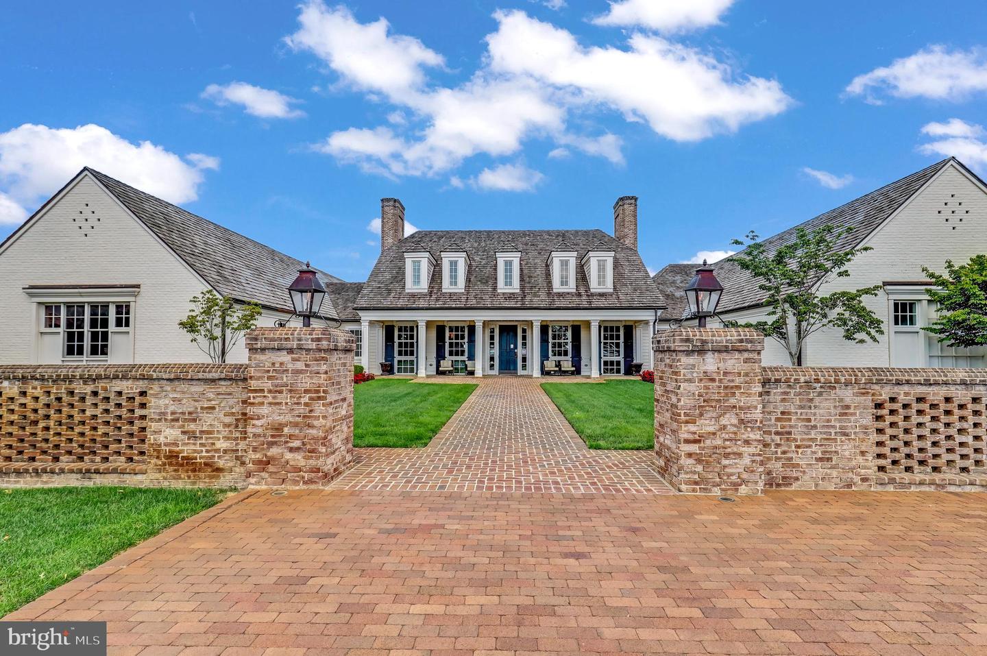 1552 MEADOWLARK GLEN RD, DUMFRIES, Virginia 22026, 4 Bedrooms Bedrooms, ,3 BathroomsBathrooms,Residential,For sale,1552 MEADOWLARK GLEN RD,VAPW2094416 MLS # VAPW2094416