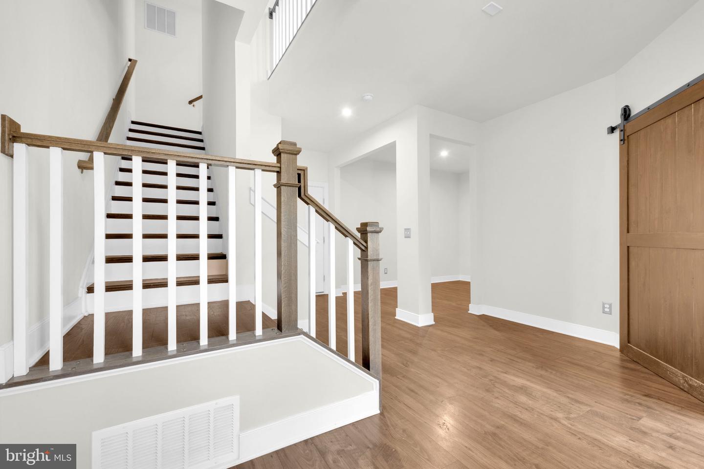 1552 MEADOWLARK GLEN RD, DUMFRIES, Virginia 22026, 4 Bedrooms Bedrooms, ,3 BathroomsBathrooms,Residential,For sale,1552 MEADOWLARK GLEN RD,VAPW2094416 MLS # VAPW2094416