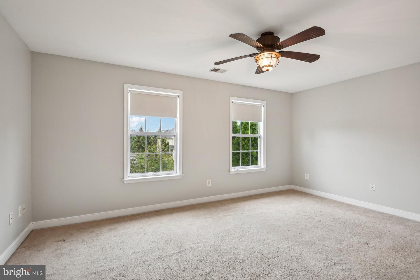 6020 OMEGA LN, MANASSAS, Virginia 20112, 3 Bedrooms Bedrooms, ,2 BathroomsBathrooms,Residential,For sale,6020 OMEGA LN,VAPW2094428 MLS # VAPW2094428