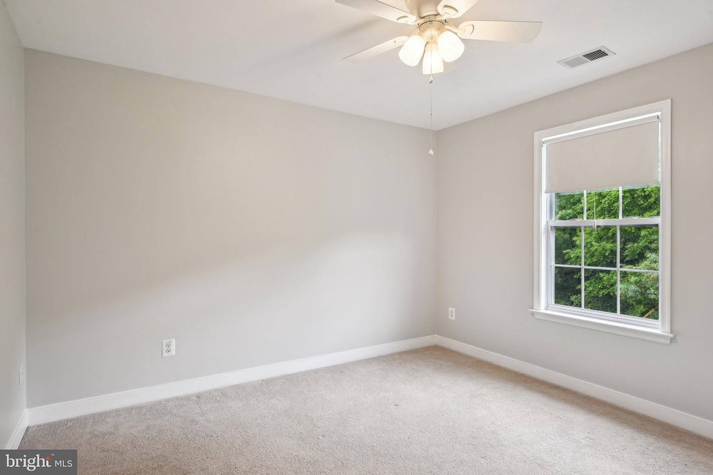 6020 OMEGA LN, MANASSAS, Virginia 20112, 3 Bedrooms Bedrooms, ,2 BathroomsBathrooms,Residential,For sale,6020 OMEGA LN,VAPW2094428 MLS # VAPW2094428