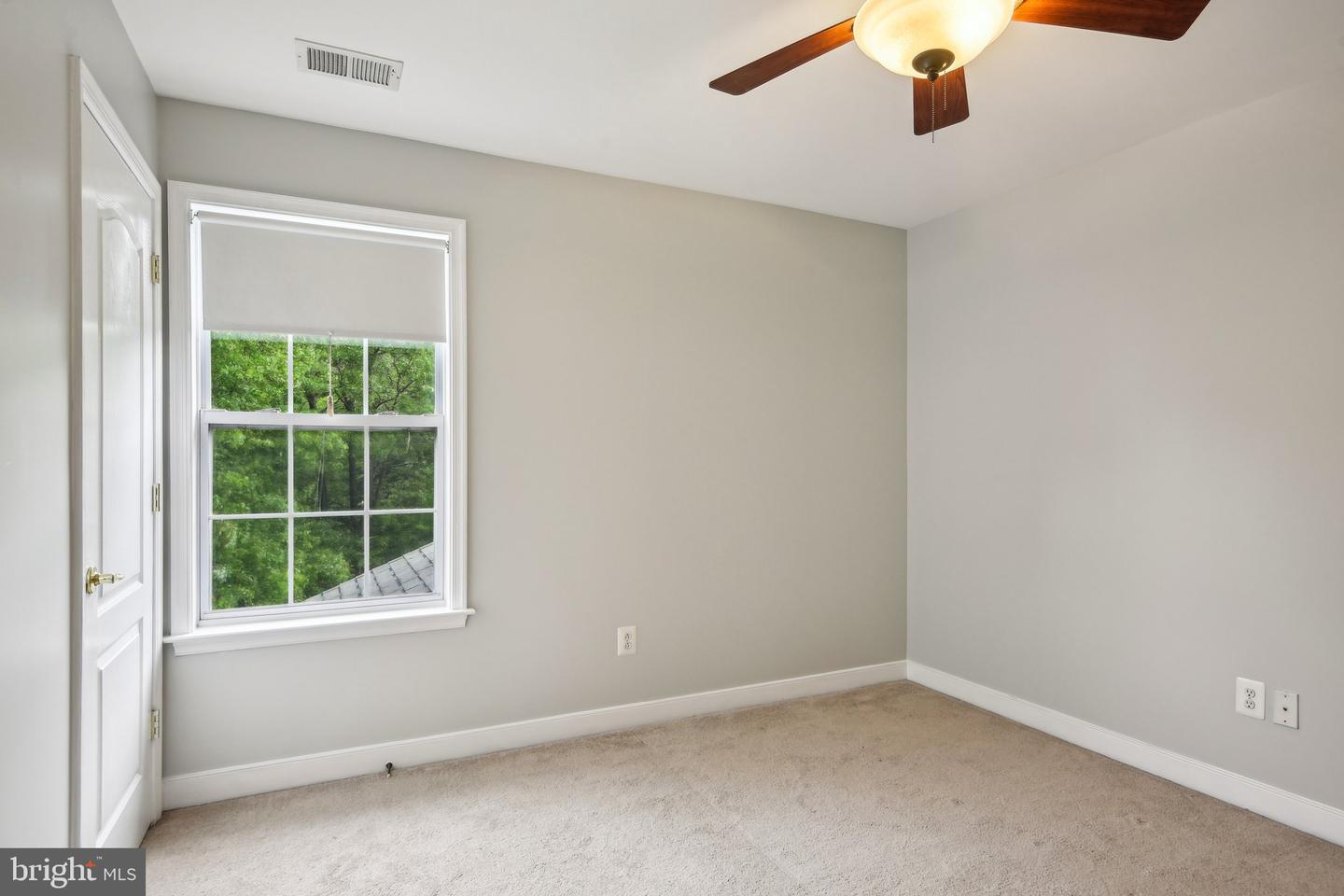 6020 OMEGA LN, MANASSAS, Virginia 20112, 3 Bedrooms Bedrooms, ,2 BathroomsBathrooms,Residential,For sale,6020 OMEGA LN,VAPW2094428 MLS # VAPW2094428