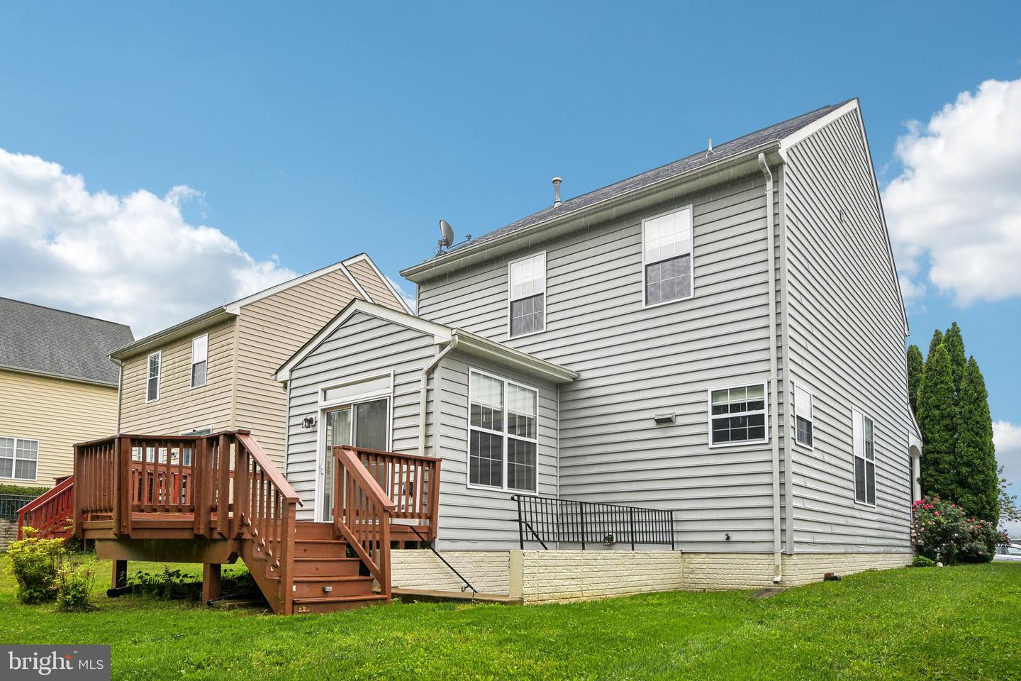 6020 OMEGA LN, MANASSAS, Virginia 20112, 3 Bedrooms Bedrooms, ,2 BathroomsBathrooms,Residential,For sale,6020 OMEGA LN,VAPW2094428 MLS # VAPW2094428