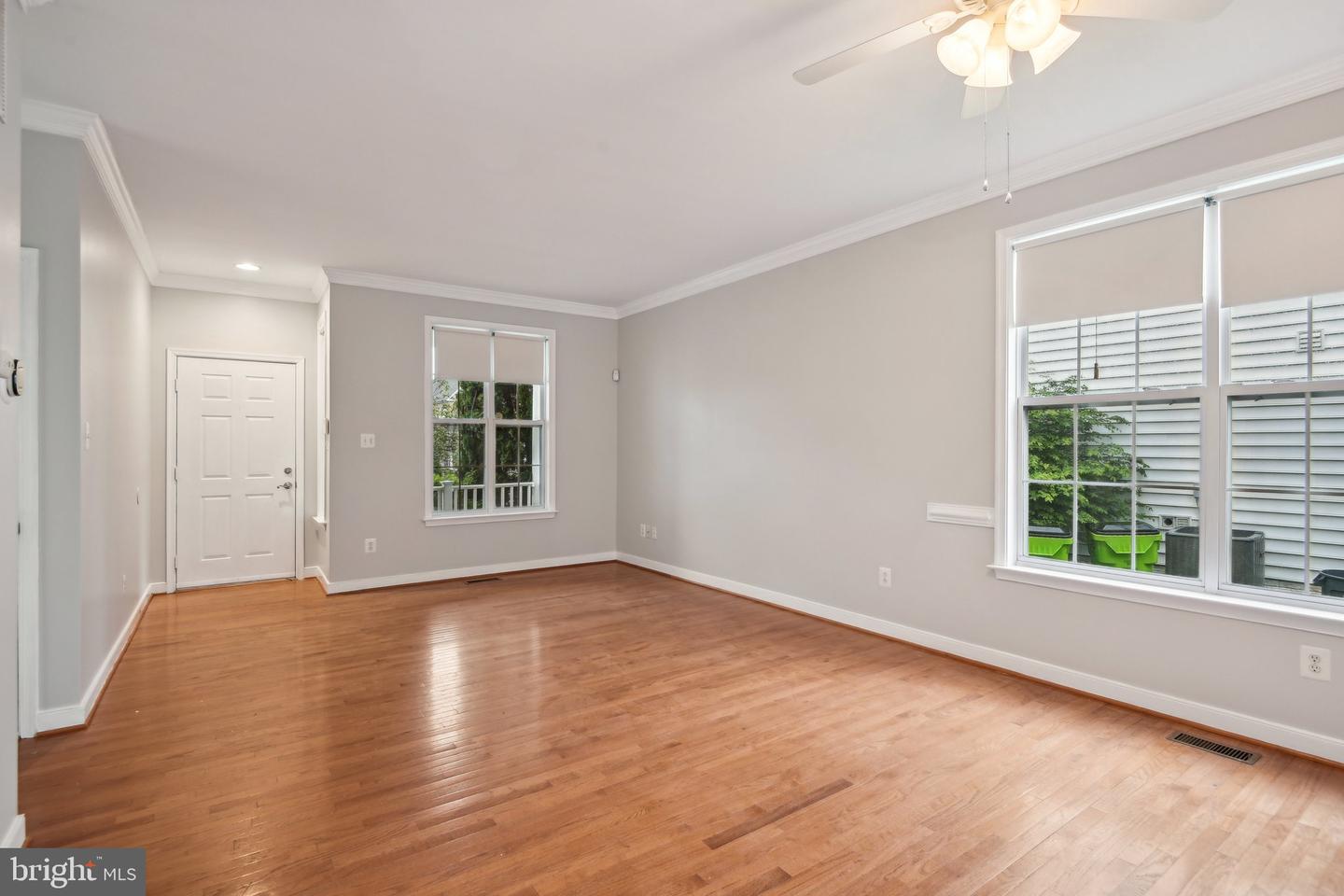6020 OMEGA LN, MANASSAS, Virginia 20112, 3 Bedrooms Bedrooms, ,2 BathroomsBathrooms,Residential,For sale,6020 OMEGA LN,VAPW2094428 MLS # VAPW2094428
