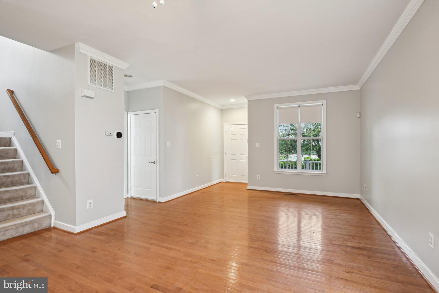 6020 OMEGA LN, MANASSAS, Virginia 20112, 3 Bedrooms Bedrooms, ,2 BathroomsBathrooms,Residential,For sale,6020 OMEGA LN,VAPW2094428 MLS # VAPW2094428
