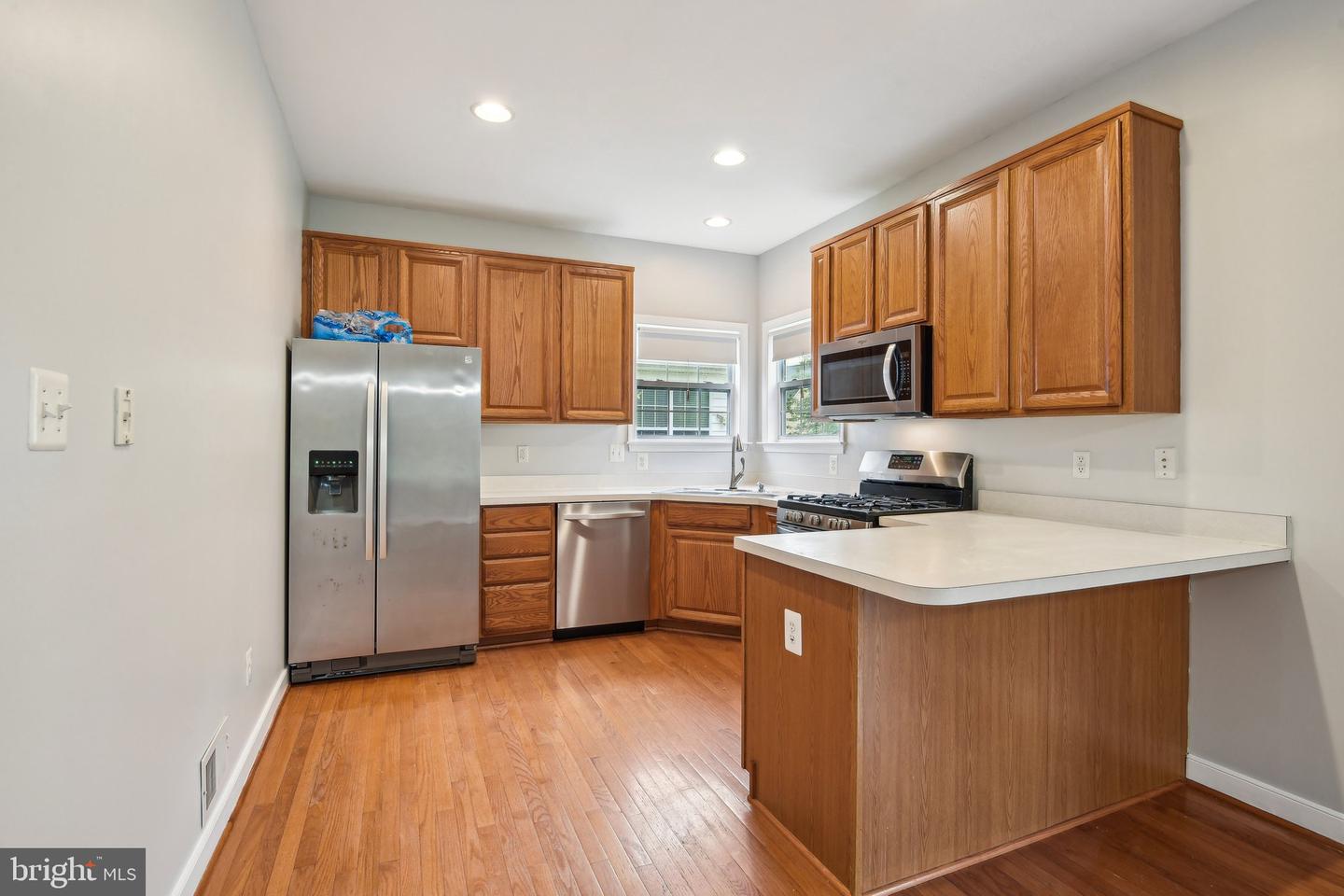 6020 OMEGA LN, MANASSAS, Virginia 20112, 3 Bedrooms Bedrooms, ,2 BathroomsBathrooms,Residential,For sale,6020 OMEGA LN,VAPW2094428 MLS # VAPW2094428