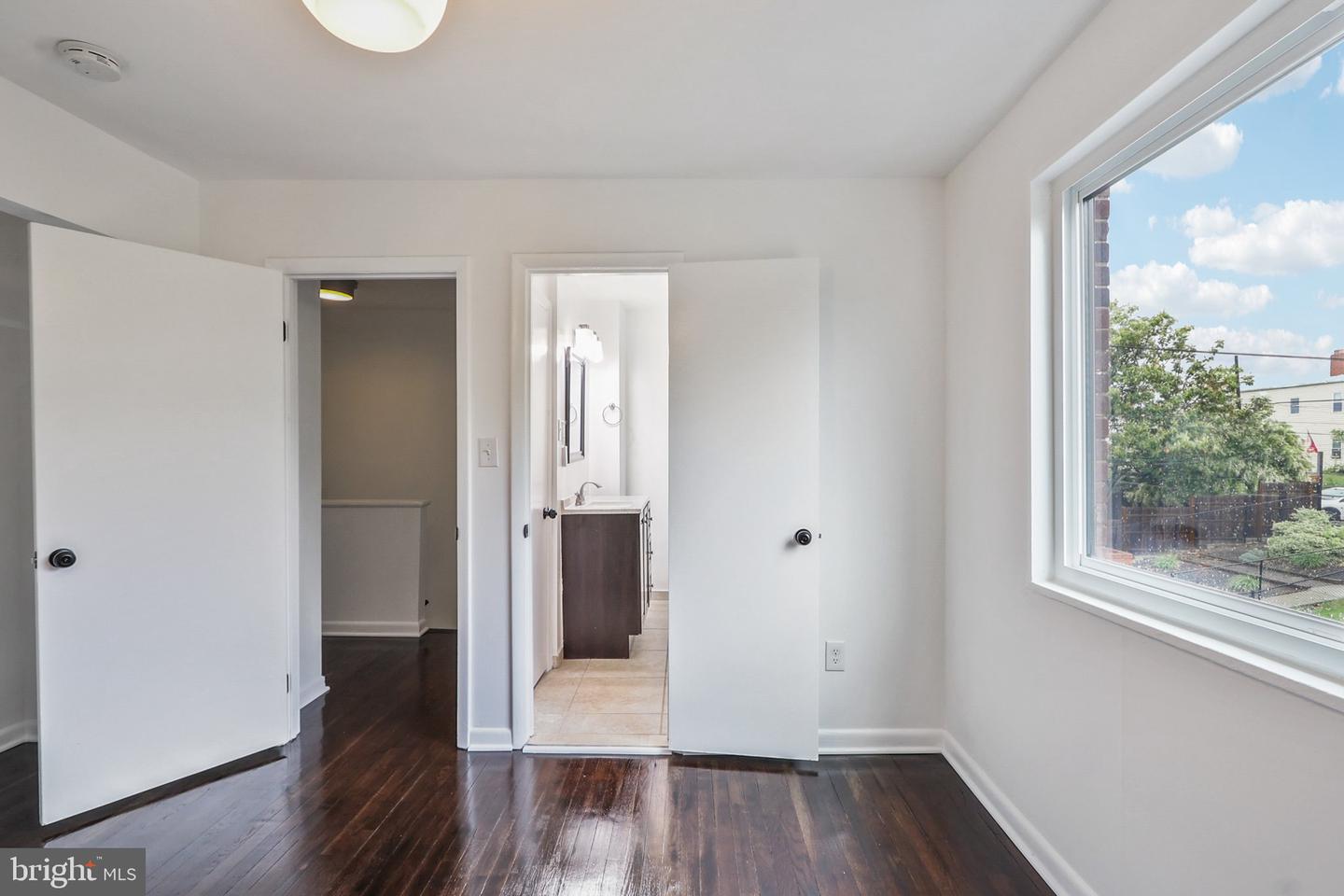1360 W ST NE, WASHINGTON, District Of Columbia 20018, 3 Bedrooms Bedrooms, ,2 BathroomsBathrooms,Residential,For sale,1360 W ST NE,DCDC2199978 MLS # DCDC2199978