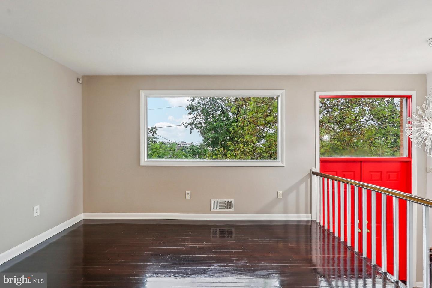 1360 W ST NE, WASHINGTON, District Of Columbia 20018, 3 Bedrooms Bedrooms, ,2 BathroomsBathrooms,Residential,For sale,1360 W ST NE,DCDC2199978 MLS # DCDC2199978