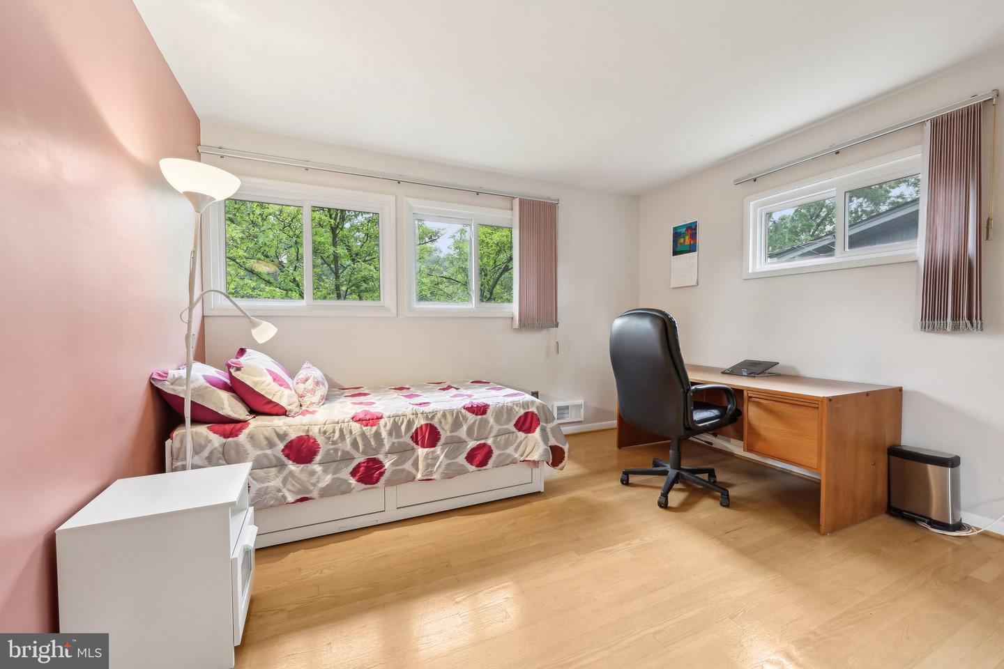 5417 GARY PL, ALEXANDRIA, Virginia 22311, 5 Bedrooms Bedrooms, ,3 BathroomsBathrooms,Residential,For sale,5417 GARY PL,VAAX2045238 MLS # VAAX2045238