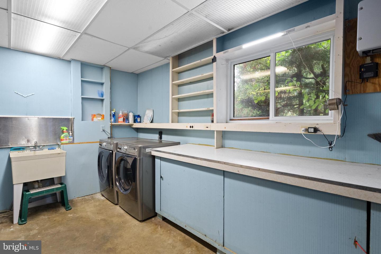 5417 GARY PL, ALEXANDRIA, Virginia 22311, 5 Bedrooms Bedrooms, ,3 BathroomsBathrooms,Residential,For sale,5417 GARY PL,VAAX2045238 MLS # VAAX2045238