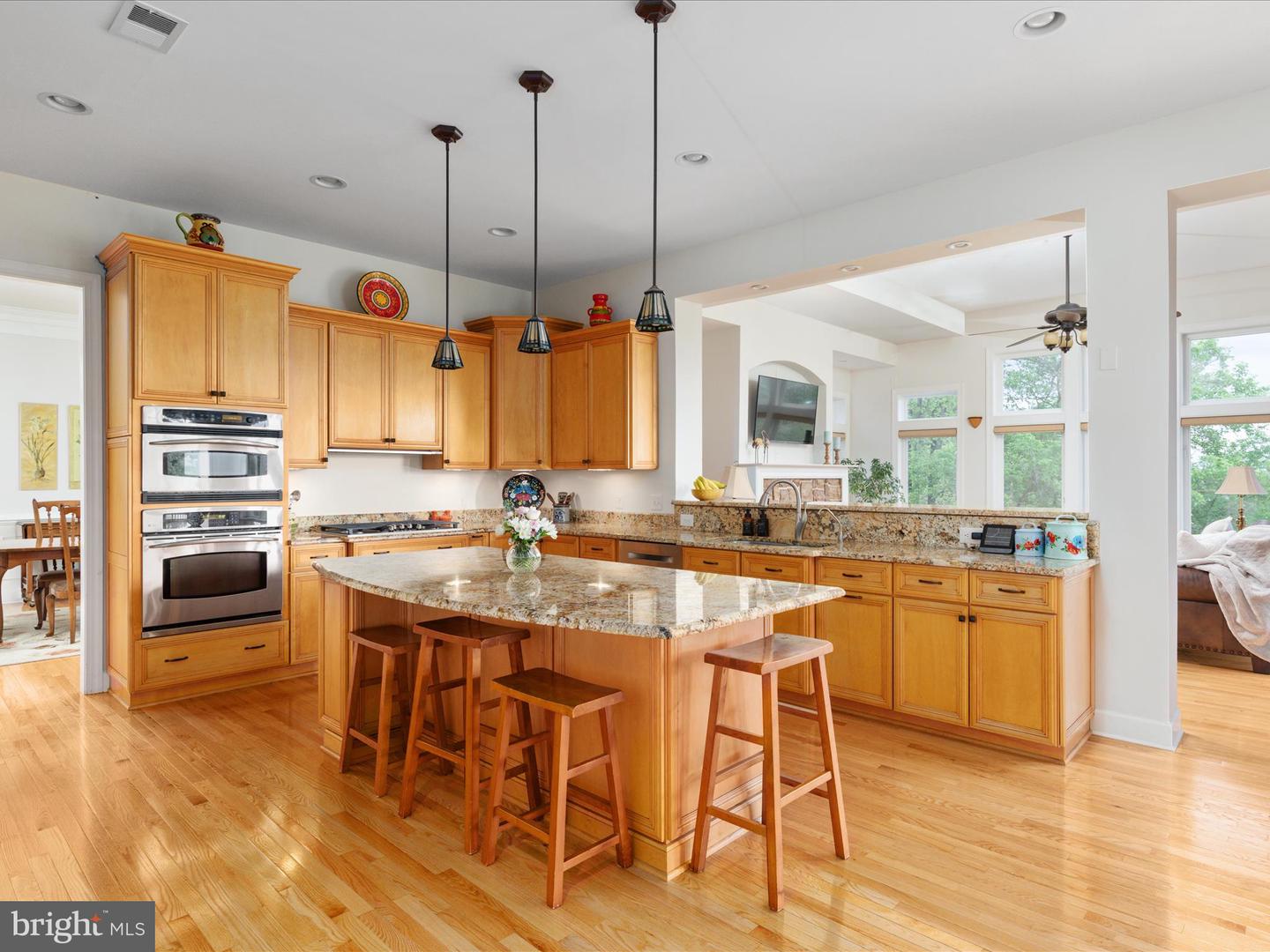 12752 APRIL CIR, LOVETTSVILLE, Virginia 20180, 7 Bedrooms Bedrooms, ,4 BathroomsBathrooms,Residential,For sale,12752 APRIL CIR,VALO2096186 MLS # VALO2096186