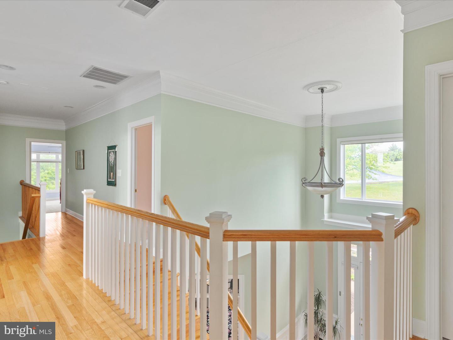 12752 APRIL CIR, LOVETTSVILLE, Virginia 20180, 7 Bedrooms Bedrooms, ,4 BathroomsBathrooms,Residential,For sale,12752 APRIL CIR,VALO2096186 MLS # VALO2096186