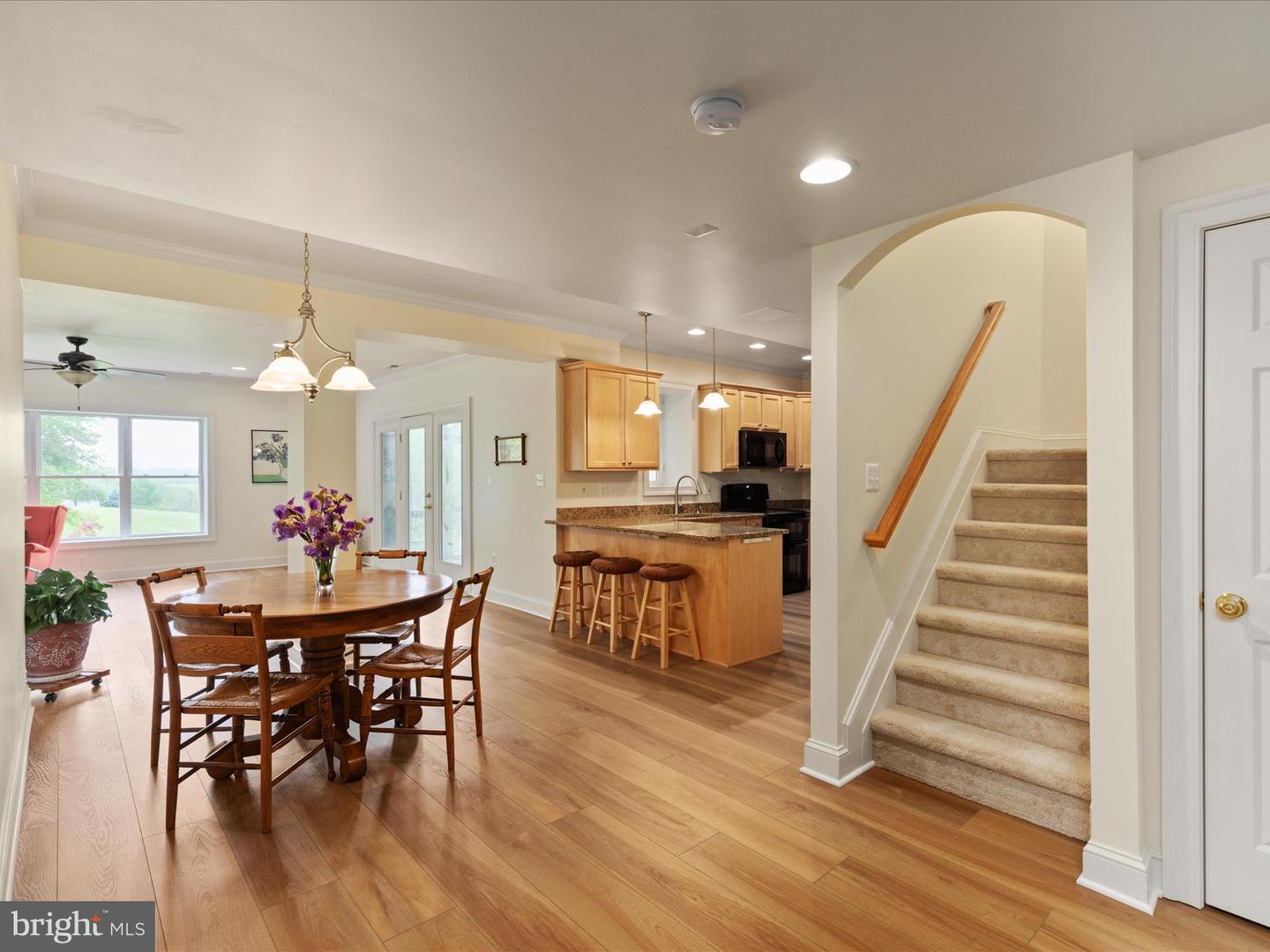 12752 APRIL CIR, LOVETTSVILLE, Virginia 20180, 7 Bedrooms Bedrooms, ,4 BathroomsBathrooms,Residential,For sale,12752 APRIL CIR,VALO2096186 MLS # VALO2096186