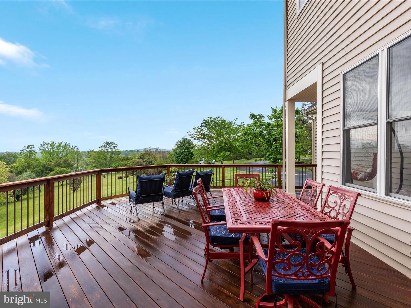 12752 APRIL CIR, LOVETTSVILLE, Virginia 20180, 7 Bedrooms Bedrooms, ,4 BathroomsBathrooms,Residential,For sale,12752 APRIL CIR,VALO2096186 MLS # VALO2096186