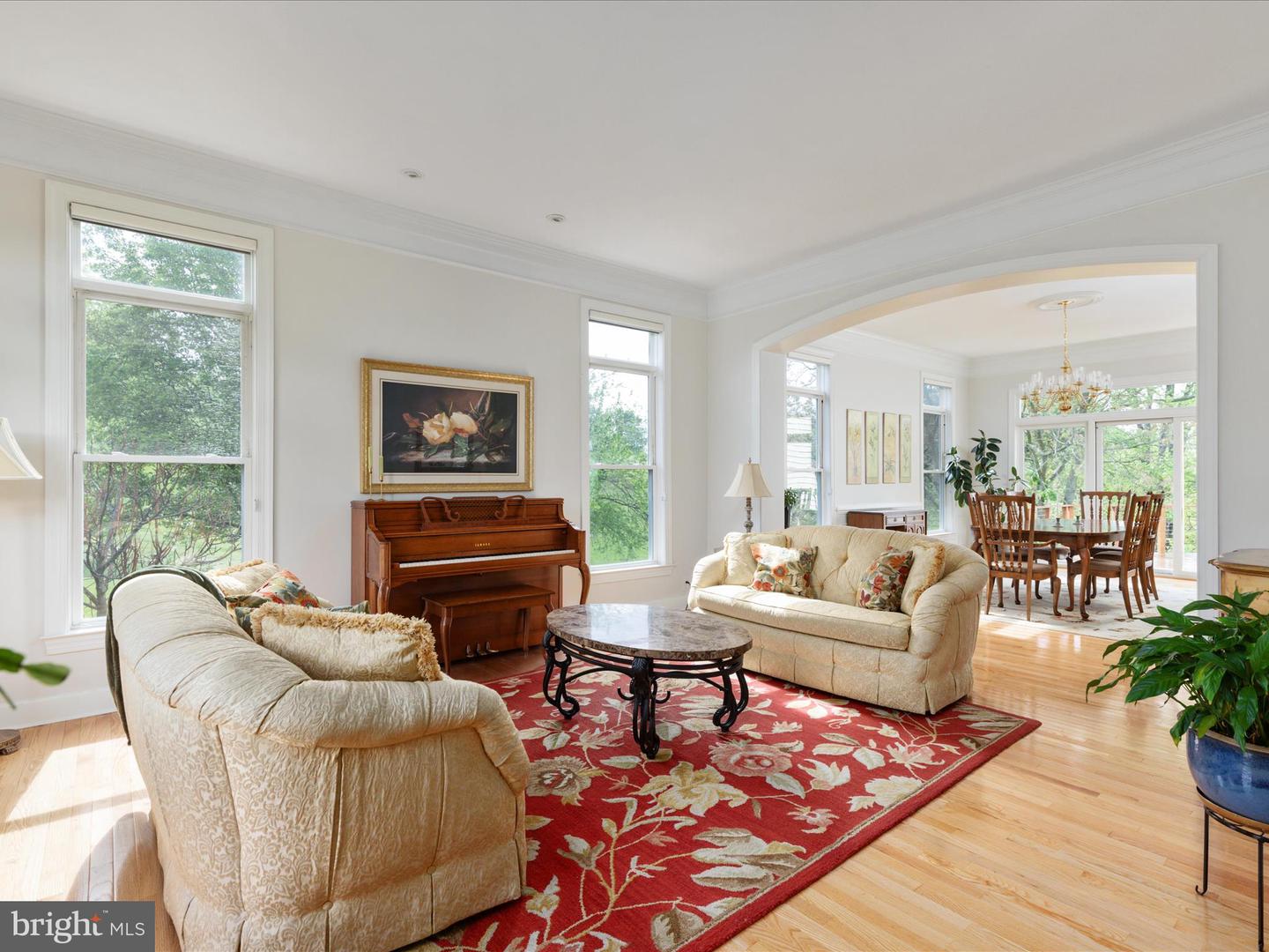 12752 APRIL CIR, LOVETTSVILLE, Virginia 20180, 7 Bedrooms Bedrooms, ,4 BathroomsBathrooms,Residential,For sale,12752 APRIL CIR,VALO2096186 MLS # VALO2096186