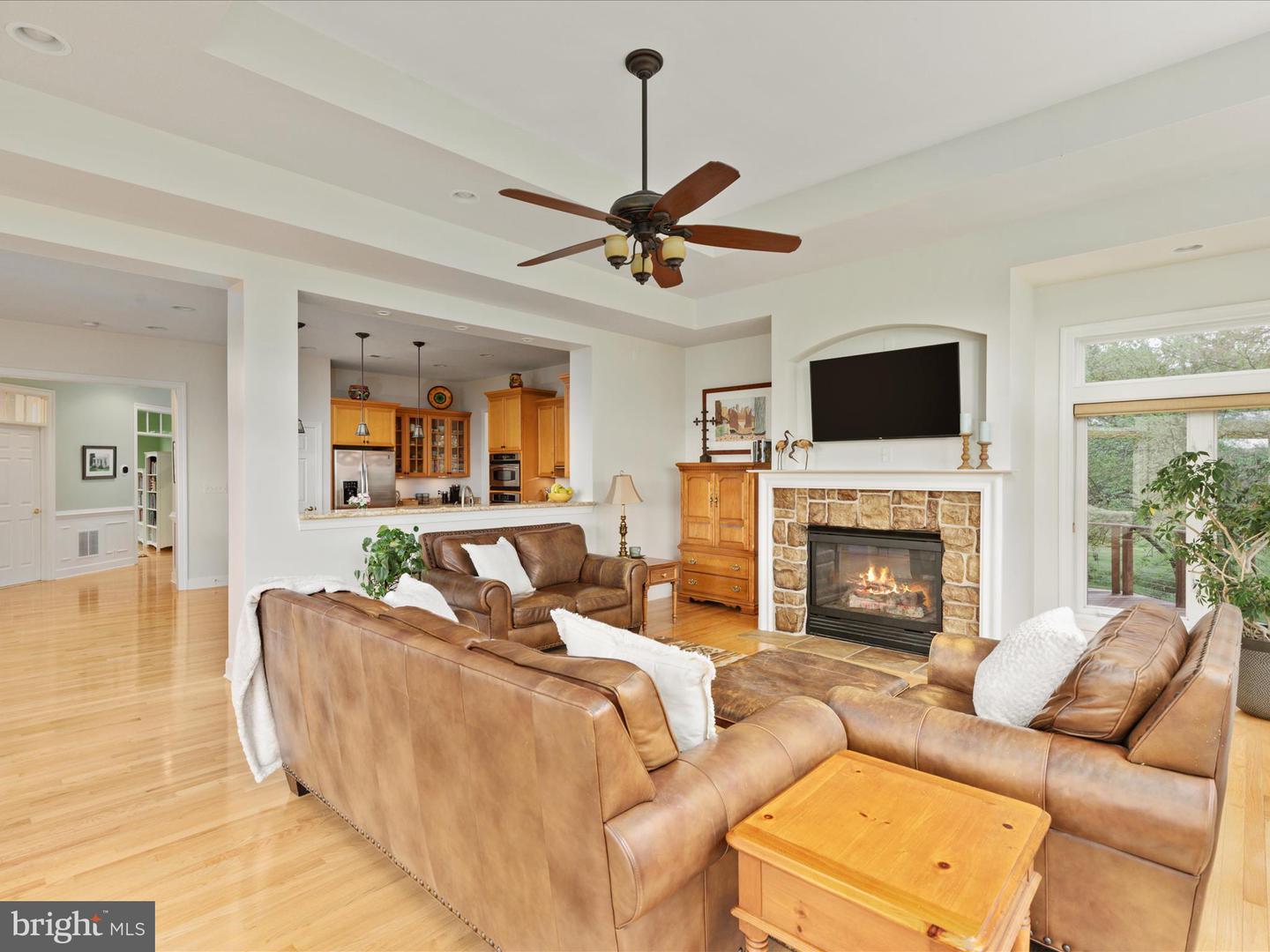 12752 APRIL CIR, LOVETTSVILLE, Virginia 20180, 7 Bedrooms Bedrooms, ,4 BathroomsBathrooms,Residential,For sale,12752 APRIL CIR,VALO2096186 MLS # VALO2096186