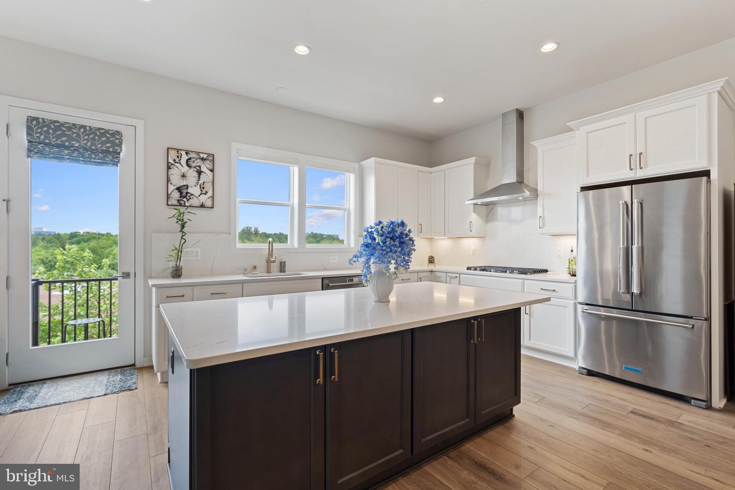 4739 LACEY MANOR PL, CHANTILLY, Virginia 20151, 3 Bedrooms Bedrooms, ,3 BathroomsBathrooms,Residential,For sale,4739 LACEY MANOR PL,VAFX2240336 MLS # VAFX2240336