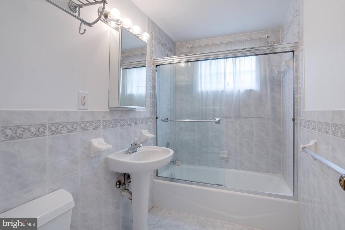 5119 PUMPHREY DR, FAIRFAX, Virginia 22032, 4 Bedrooms Bedrooms, ,2 BathroomsBathrooms,Residential,For sale,5119 PUMPHREY DR,VAFX2240360 MLS # VAFX2240360
