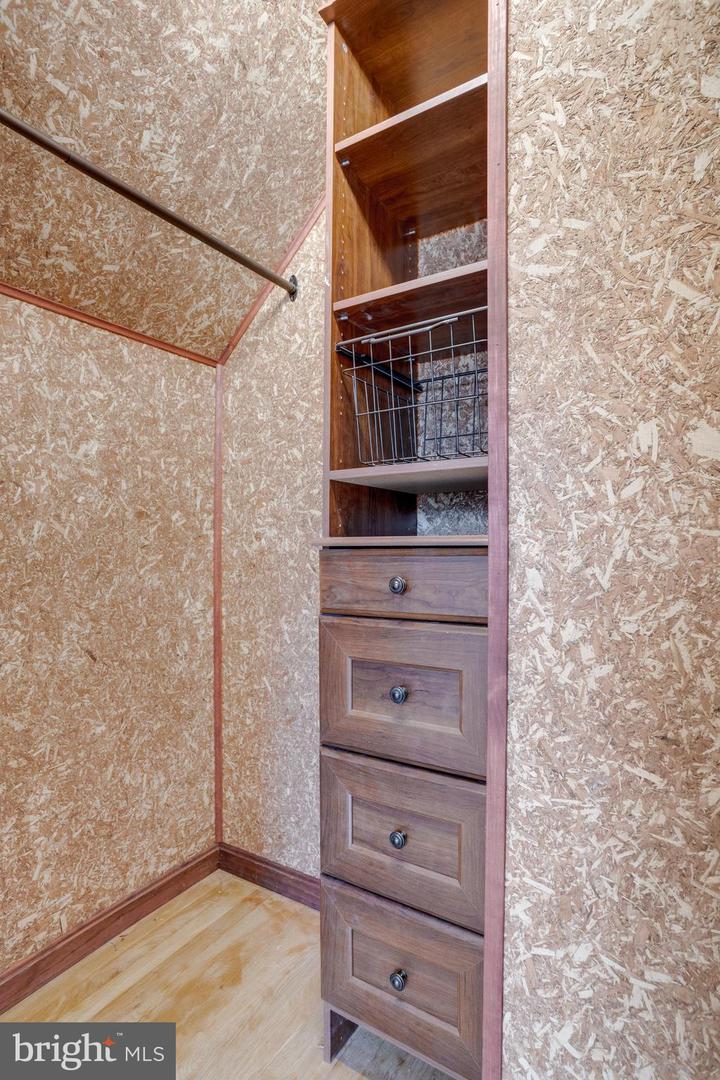5119 PUMPHREY DR, FAIRFAX, Virginia 22032, 4 Bedrooms Bedrooms, ,2 BathroomsBathrooms,Residential,For sale,5119 PUMPHREY DR,VAFX2240360 MLS # VAFX2240360