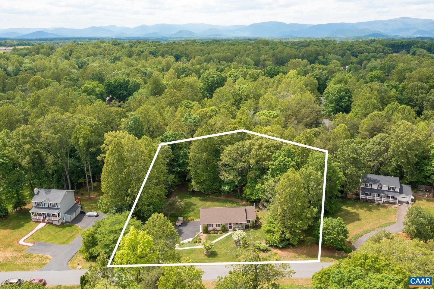 222 DOE DR, RUCKERSVILLE, Virginia 22968, 3 Bedrooms Bedrooms, ,3 BathroomsBathrooms,Residential,For sale,222 DOE DR,664444 MLS # 664444