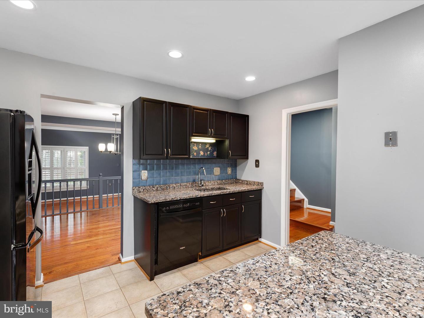 6521 KEMPER LAKES CT, ALEXANDRIA, Virginia 22312, 3 Bedrooms Bedrooms, ,3 BathroomsBathrooms,Residential,For sale,6521 KEMPER LAKES CT,VAFX2240344 MLS # VAFX2240344