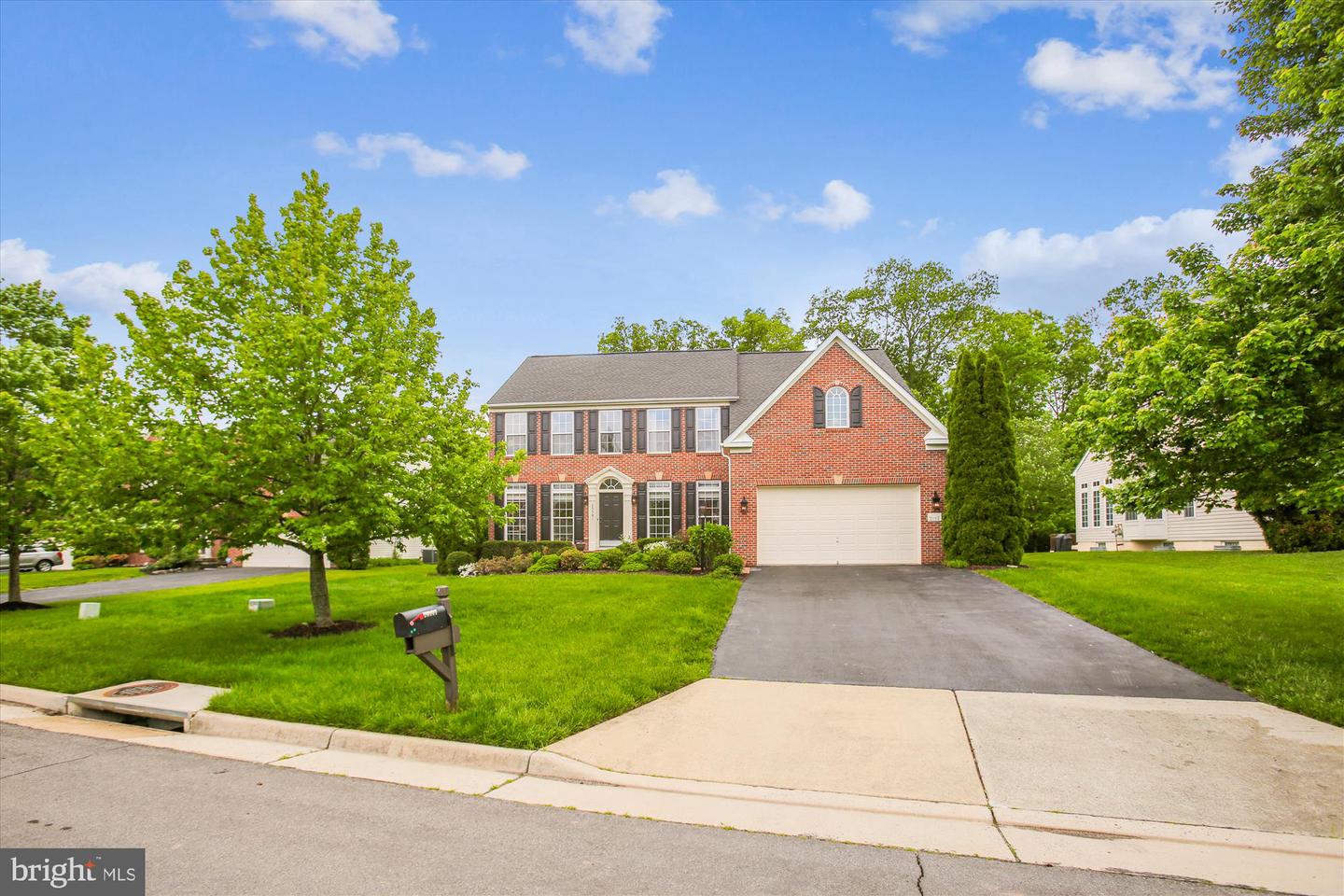 25501 TOMEY CT, ALDIE, Virginia 20105, 4 Bedrooms Bedrooms, ,3 BathroomsBathrooms,Residential,For sale,25501 TOMEY CT,VALO2096212 MLS # VALO2096212