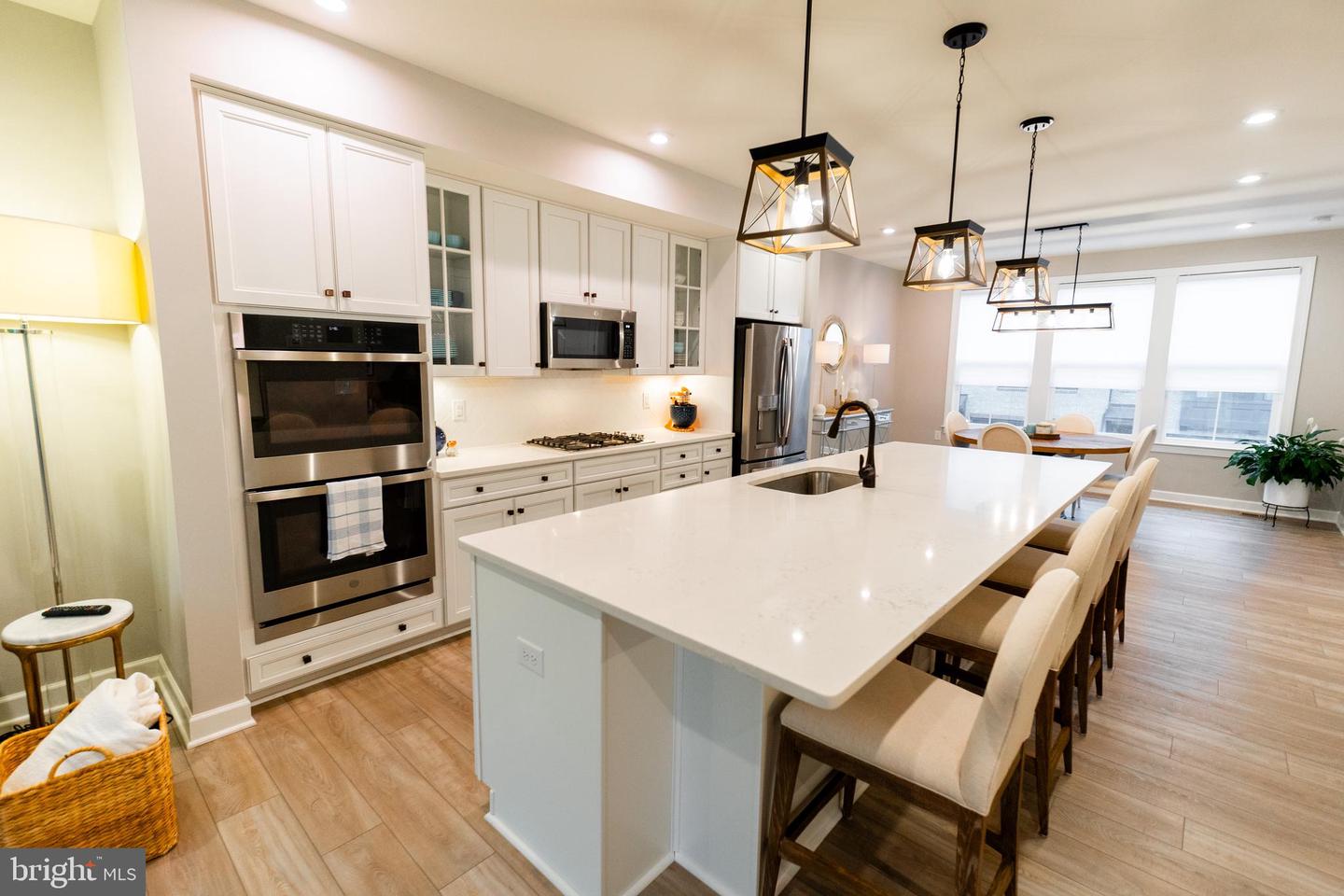 3811 RAINIER DR, FAIRFAX, Virginia 22033, 3 Bedrooms Bedrooms, ,2 BathroomsBathrooms,Residential,For sale,3811 RAINIER DR,VAFX2240372 MLS # VAFX2240372