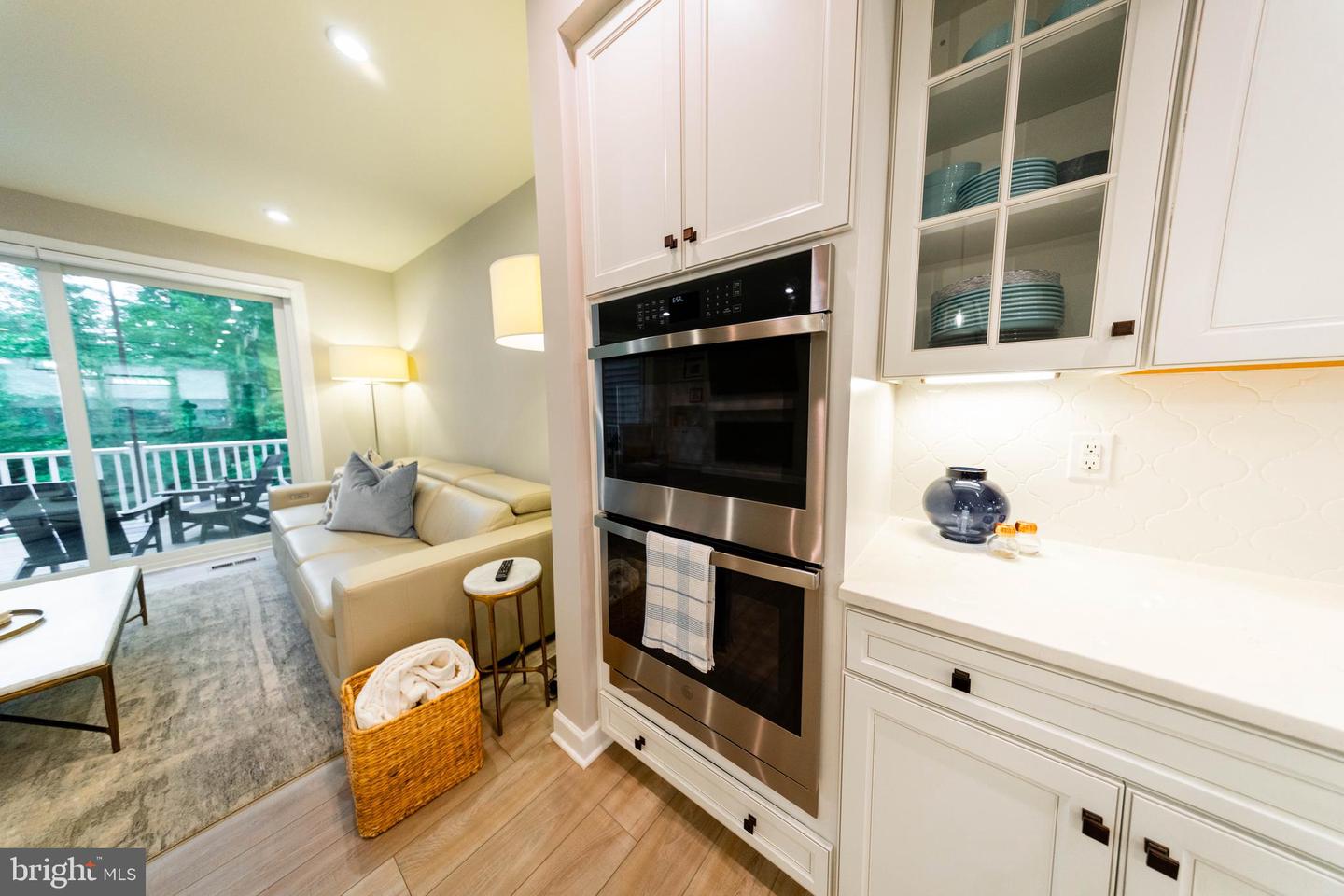 3811 RAINIER DR, FAIRFAX, Virginia 22033, 3 Bedrooms Bedrooms, ,2 BathroomsBathrooms,Residential,For sale,3811 RAINIER DR,VAFX2240372 MLS # VAFX2240372