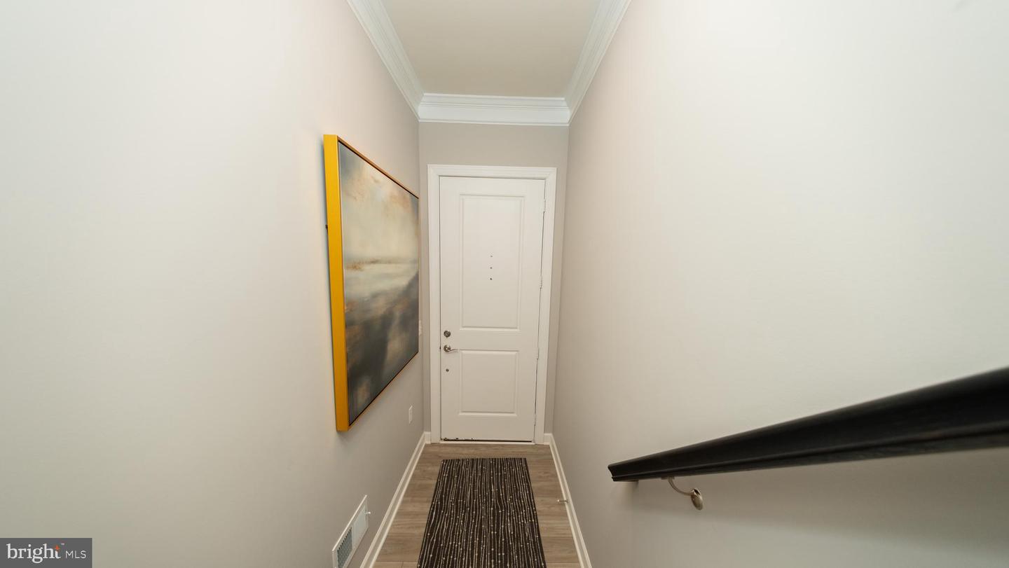 3811 RAINIER DR, FAIRFAX, Virginia 22033, 3 Bedrooms Bedrooms, ,2 BathroomsBathrooms,Residential,For sale,3811 RAINIER DR,VAFX2240372 MLS # VAFX2240372