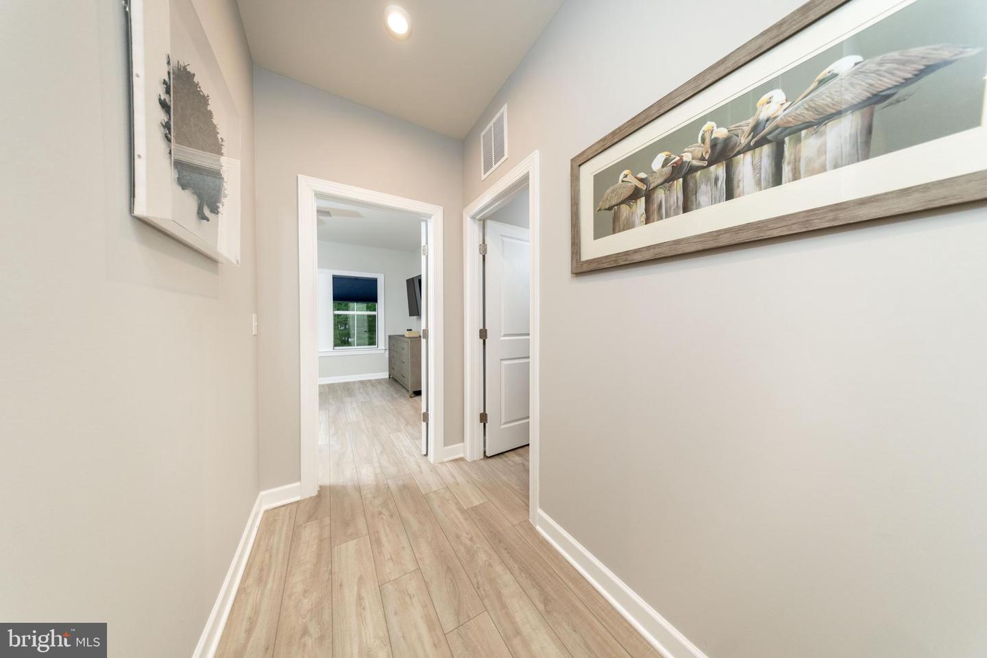 3811 RAINIER DR, FAIRFAX, Virginia 22033, 3 Bedrooms Bedrooms, ,2 BathroomsBathrooms,Residential,For sale,3811 RAINIER DR,VAFX2240372 MLS # VAFX2240372