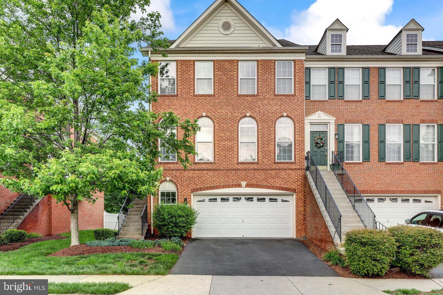 20044 NORTHVILLE HILLS TER, ASHBURN, Virginia 20147, 4 Bedrooms Bedrooms, ,3 BathroomsBathrooms,Residential,For sale,20044 NORTHVILLE HILLS TER,VALO2096238 MLS # VALO2096238