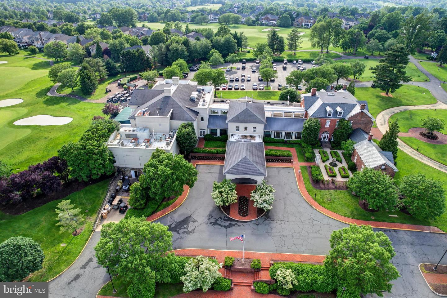 20044 NORTHVILLE HILLS TER, ASHBURN, Virginia 20147, 4 Bedrooms Bedrooms, ,3 BathroomsBathrooms,Residential,For sale,20044 NORTHVILLE HILLS TER,VALO2096238 MLS # VALO2096238