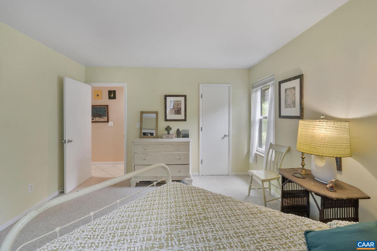 734 EXTON CT, CHARLOTTESVILLE, Virginia 22901, 2 Bedrooms Bedrooms, ,1 BathroomBathrooms,Residential,For sale,734 EXTON CT,664433 MLS # 664433