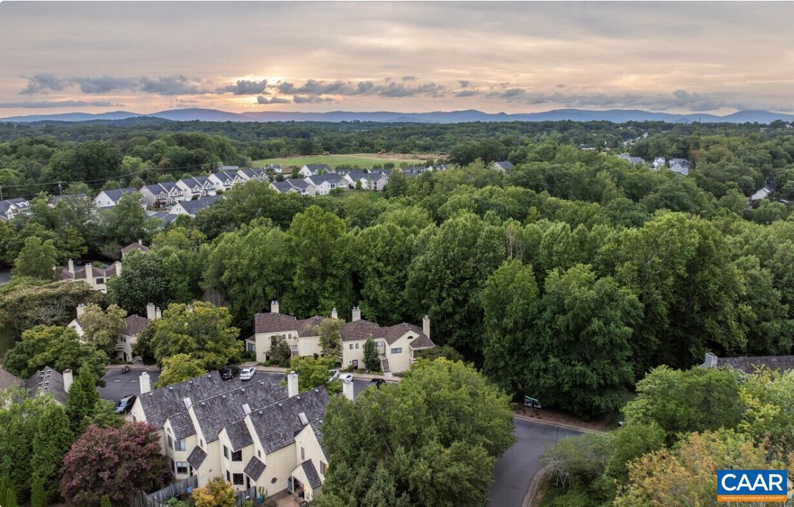 734 EXTON CT, CHARLOTTESVILLE, Virginia 22901, 2 Bedrooms Bedrooms, ,1 BathroomBathrooms,Residential,For sale,734 EXTON CT,664433 MLS # 664433
