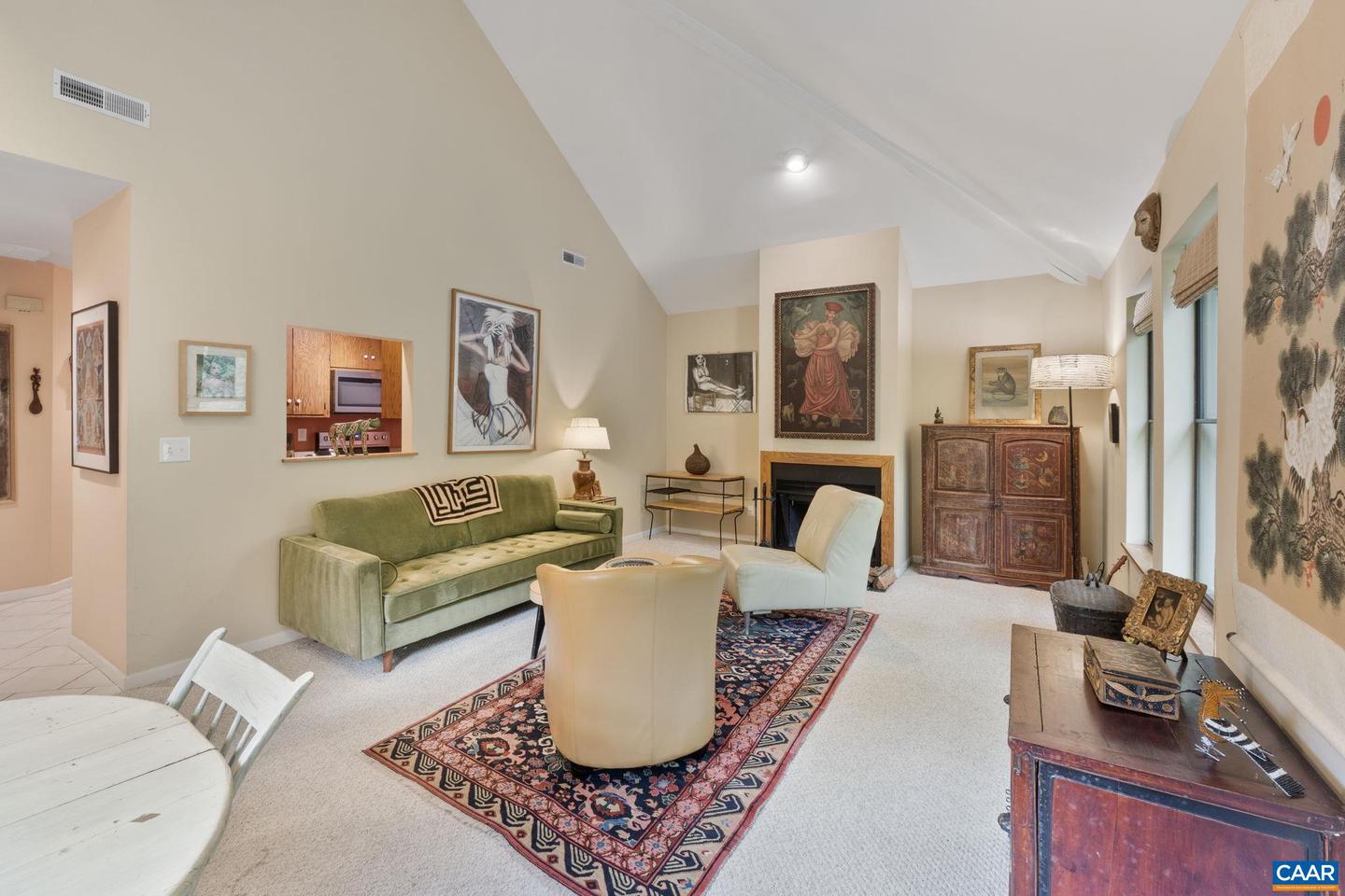 734 EXTON CT, CHARLOTTESVILLE, Virginia 22901, 2 Bedrooms Bedrooms, ,1 BathroomBathrooms,Residential,For sale,734 EXTON CT,664433 MLS # 664433