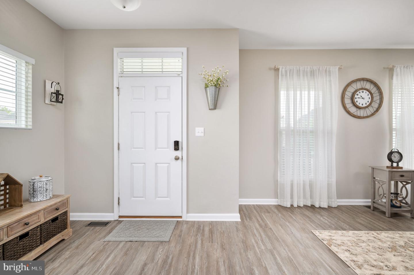 6708 NINTH CORPS LN, SPOTSYLVANIA, Virginia 22553, 4 Bedrooms Bedrooms, ,3 BathroomsBathrooms,Residential,For sale,6708 NINTH CORPS LN,VASP2033076 MLS # VASP2033076