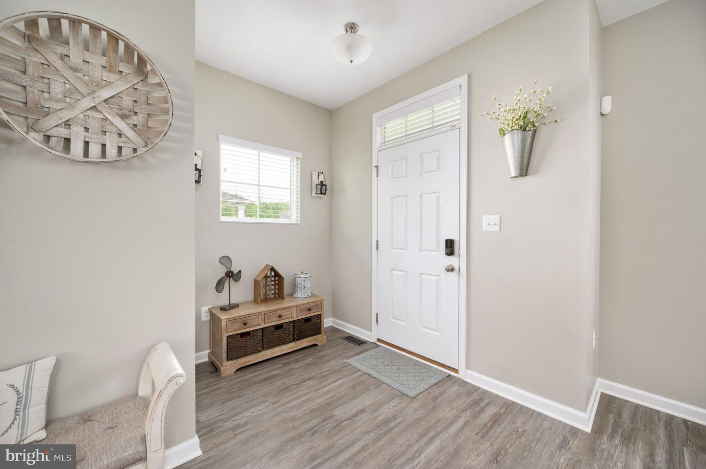 6708 NINTH CORPS LN, SPOTSYLVANIA, Virginia 22553, 4 Bedrooms Bedrooms, ,3 BathroomsBathrooms,Residential,For sale,6708 NINTH CORPS LN,VASP2033076 MLS # VASP2033076